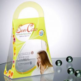 handing plastic PP package